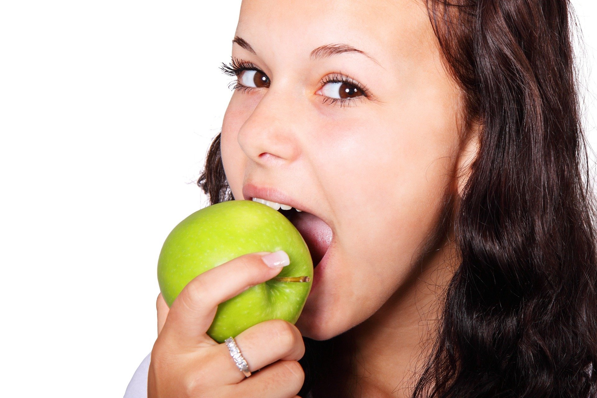 apple_healthy_food.jpg