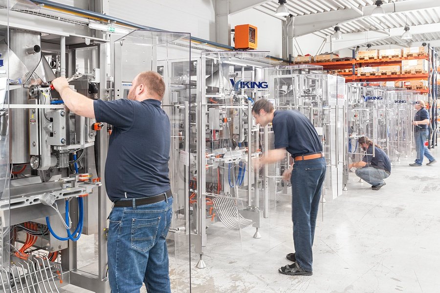 5 Expert Tips for Proper Packaging Machine Maintenance :: Viking Masek